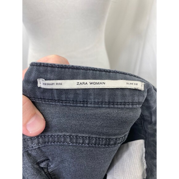Zara Women's Jean's Black Denim Mid-Rise 5 Pocket Slim Fit Size 4 x 26 - Picture 5 of 6